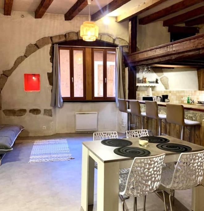 Apartment L'atypique, Bord Du Thiou